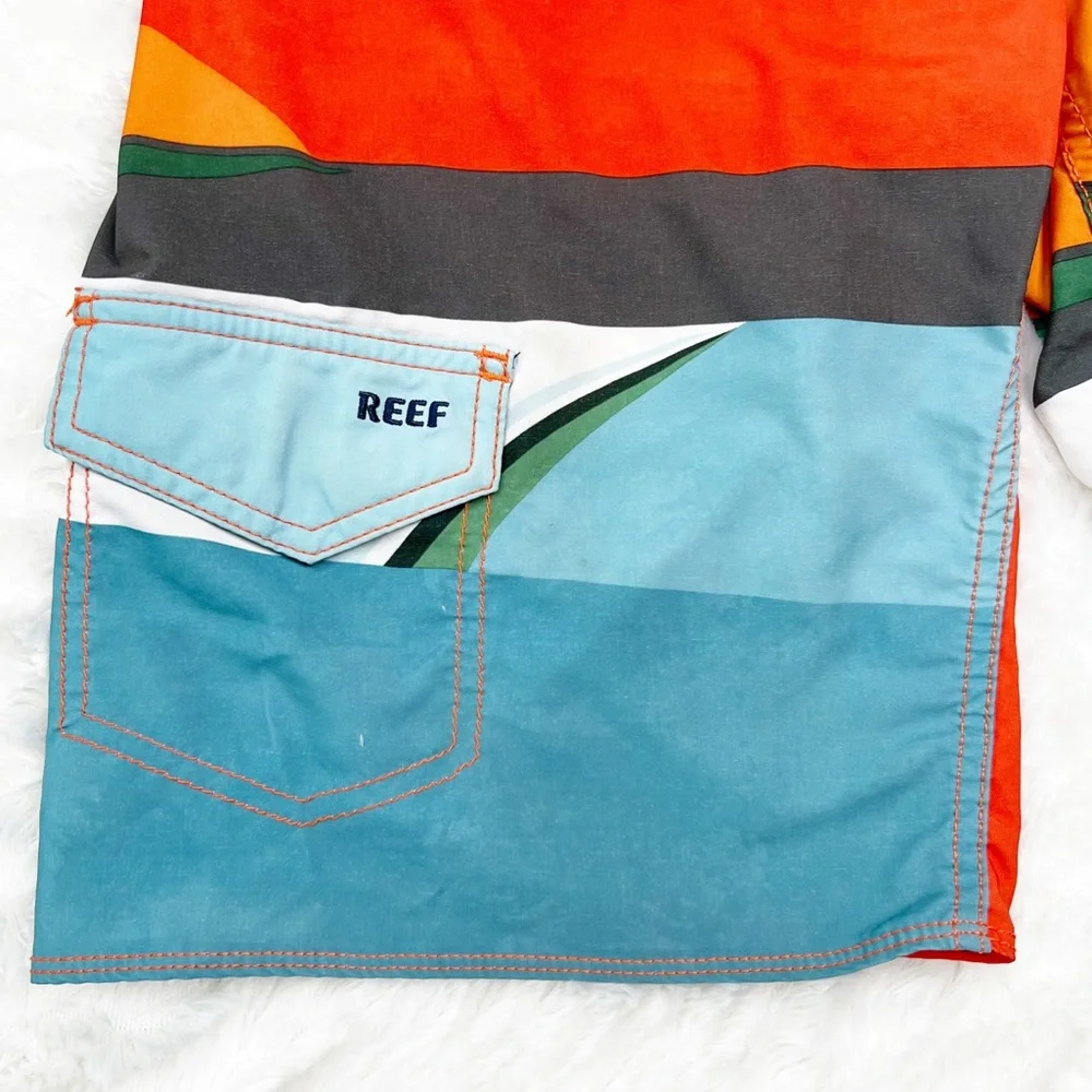 Reef Multicolor Color Block 11” Board Shorts Size 32 - Picture 3 of 14